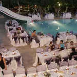 Ξενοδοχείο Delfi & Wellness Center 3*