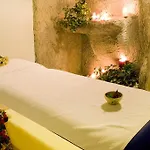 Delfi & Wellness Center Ξενοδοχείο 3*