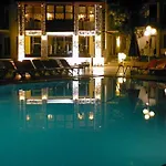 Delfi & Wellness Center Ξενοδοχείο Αλικαρνασσός