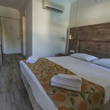 Delfi & Wellness Center Hotel Bodrum