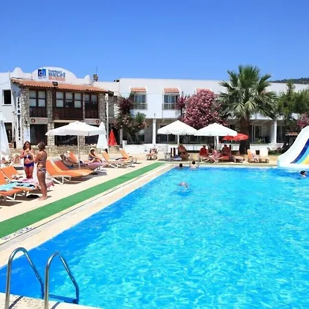 Delfi & Wellness Center 3* Bodrum