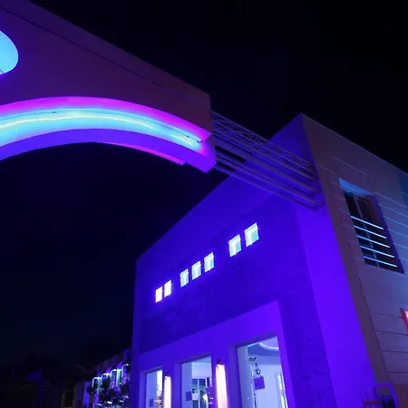 Delfi & Wellness Center 3* Bodrum