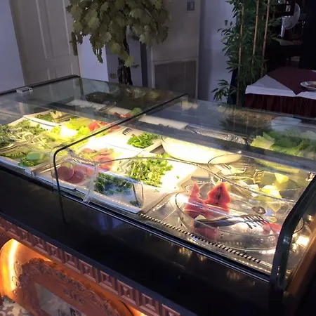 Hotell Delfi & Wellness Center Bodrum