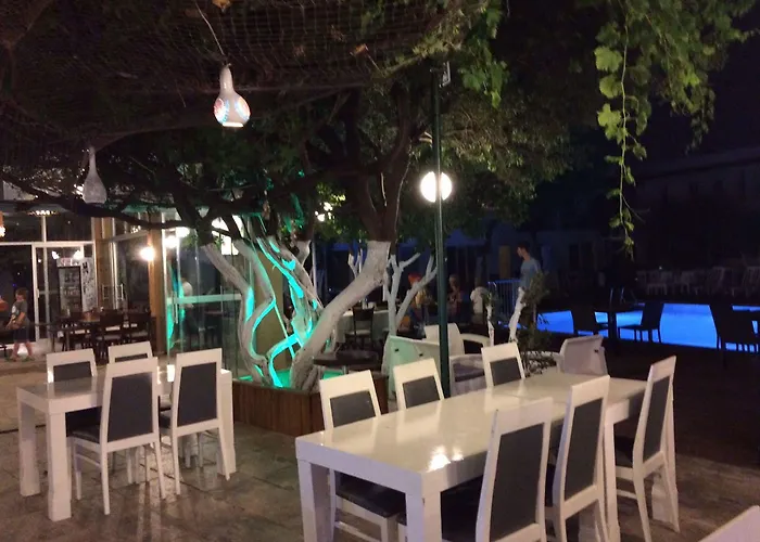 Hotel Delfi & Wellness Center